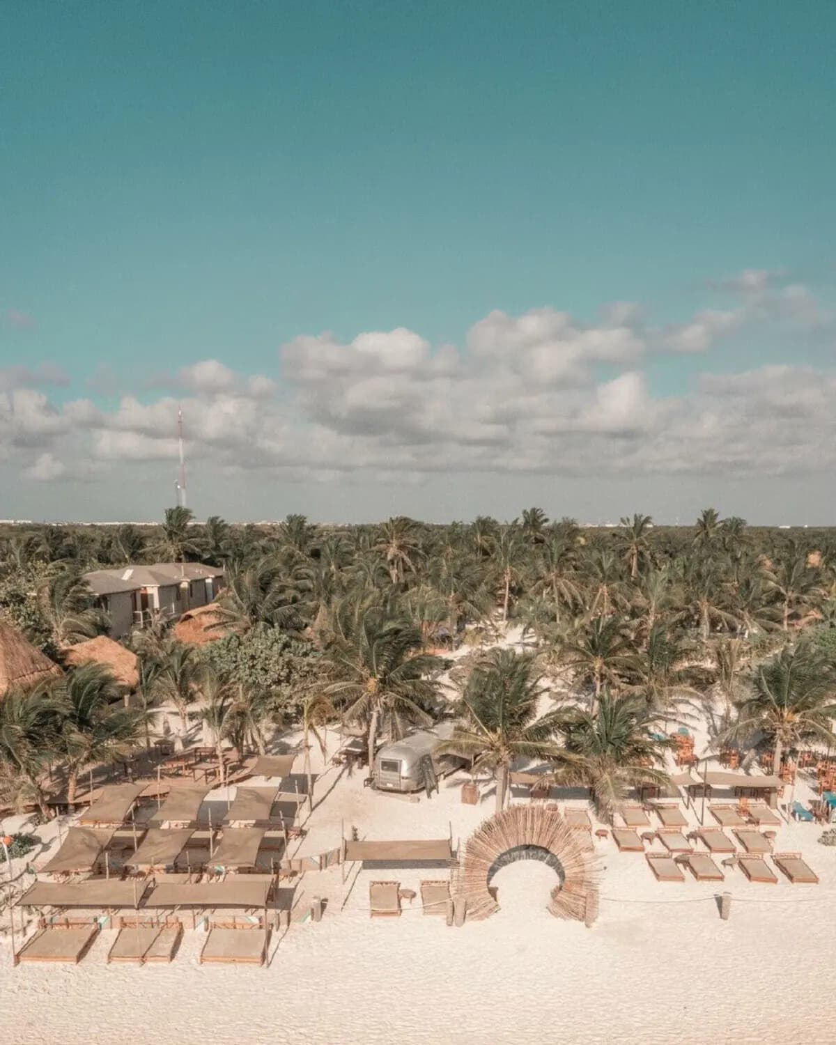 Alito Beach Club